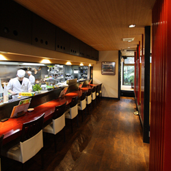 御門町 はなび（店内）