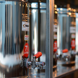 霞町 The Peroliness Chicken Fukuyama 新装工事(内装)