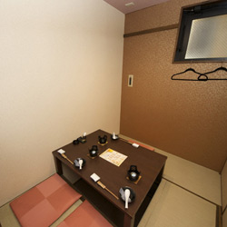 元町 鳴海 リニューアル工事