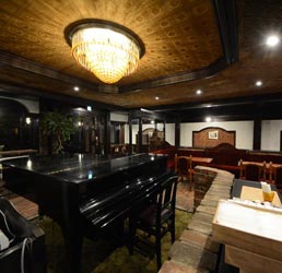 御門町 琥珀 新装工事(外観)