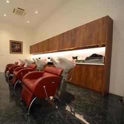 トロワギャルソン神辺店 新装工事(内装)