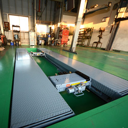 新涯町アサヒタクシー本社 ピット工事