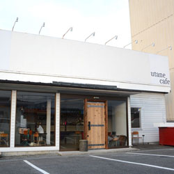 新市町 utane cafe 新装工事