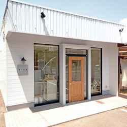 御幸町 FIKA 新装工事