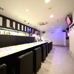 元町 THRONE9 新装工事